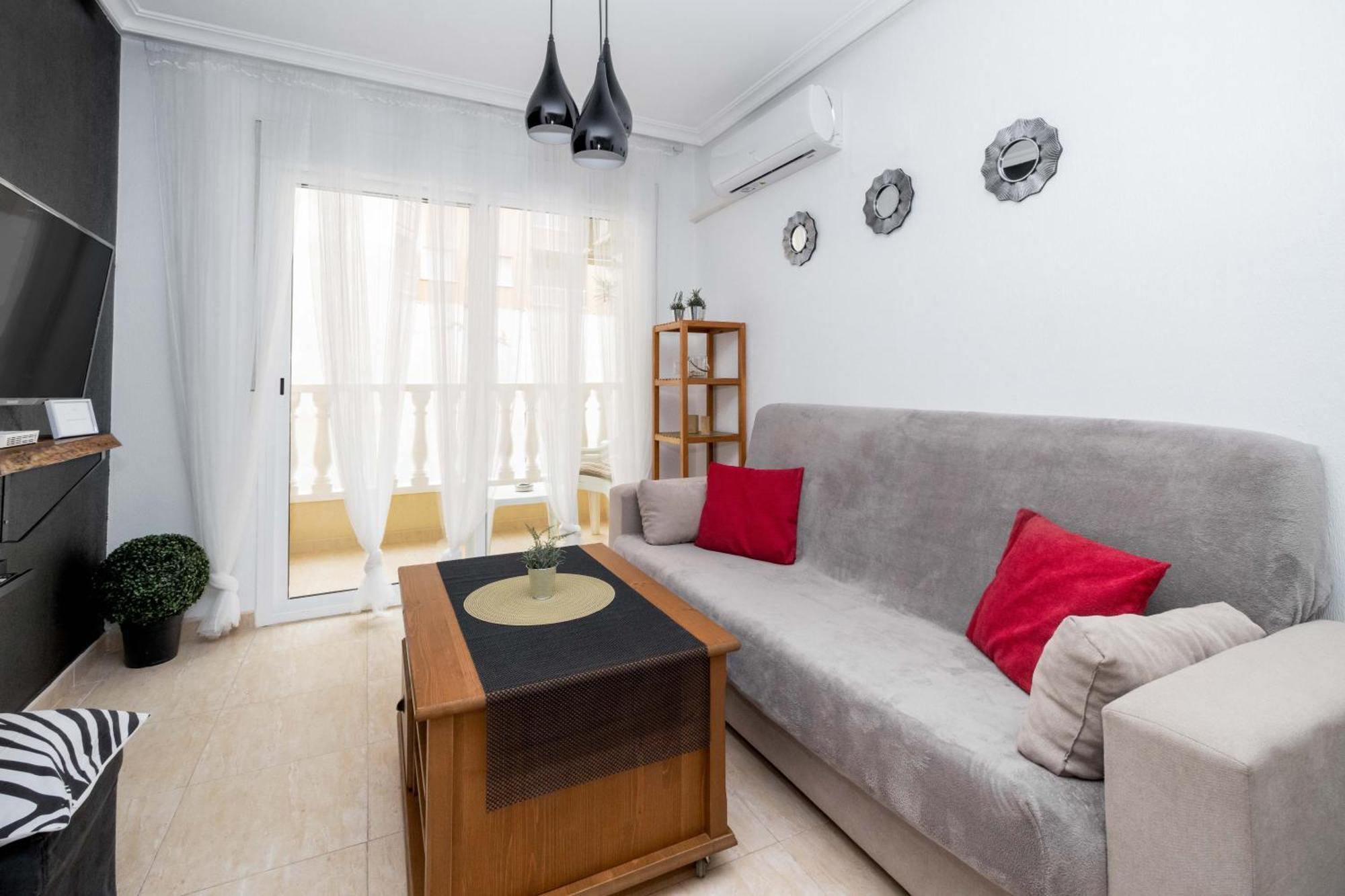 Relax Apartment Torrevieja Exterior photo